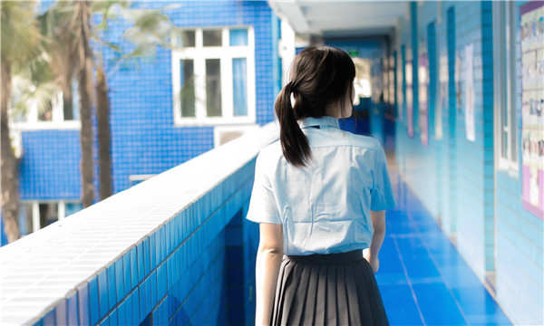 绥江如何找到一个可以帮助我生孩子的女人？