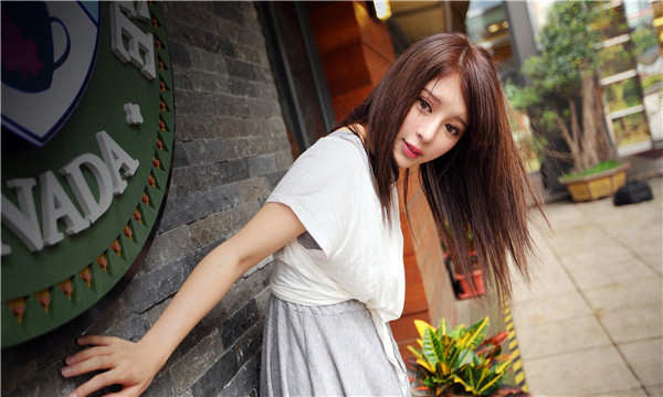 绥江想找一个女性生孩子给报酬-｛找个女人生孩子多少钱｝